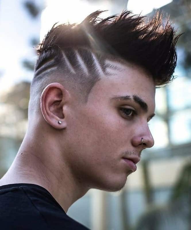 11 Unusual Fade Haircuts With Line For Men Hairstylecamp 