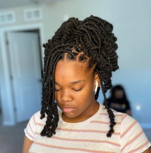 51 Hottest Faux Locs Hairstyles You Need to Try [May. 2024 ]