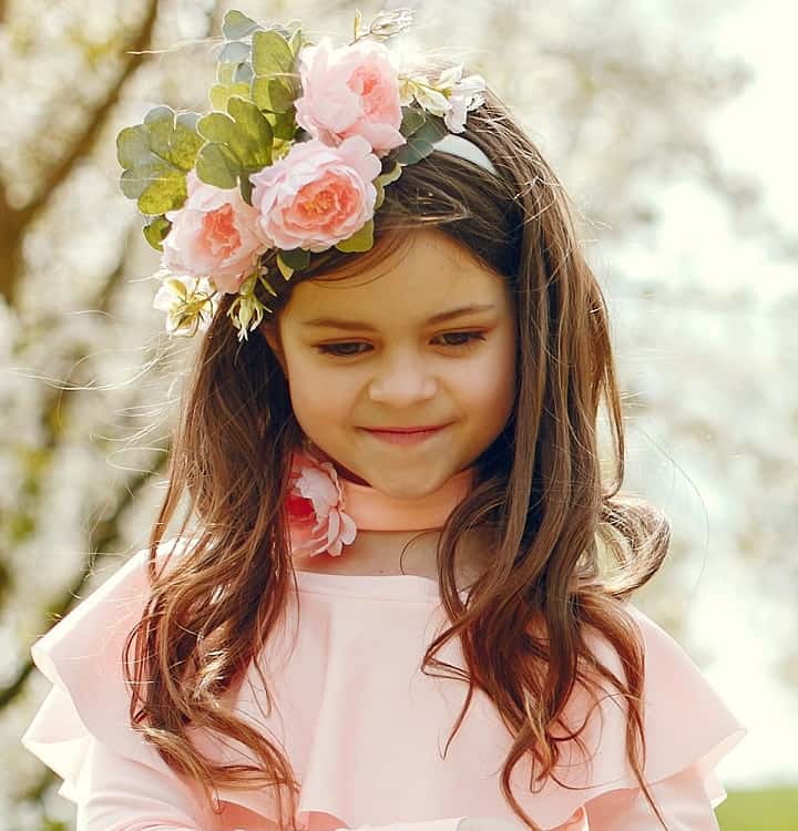 flower girl hairstyle
