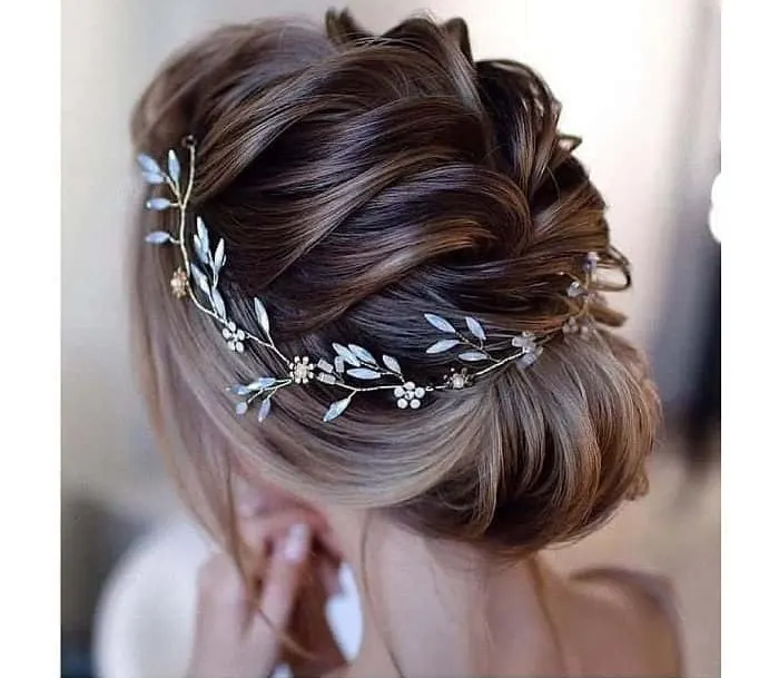 medium formal hairstyles for women