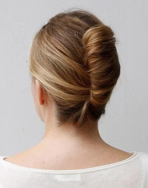 The Best French Bun Hairstyles for Women – HairstyleCamp