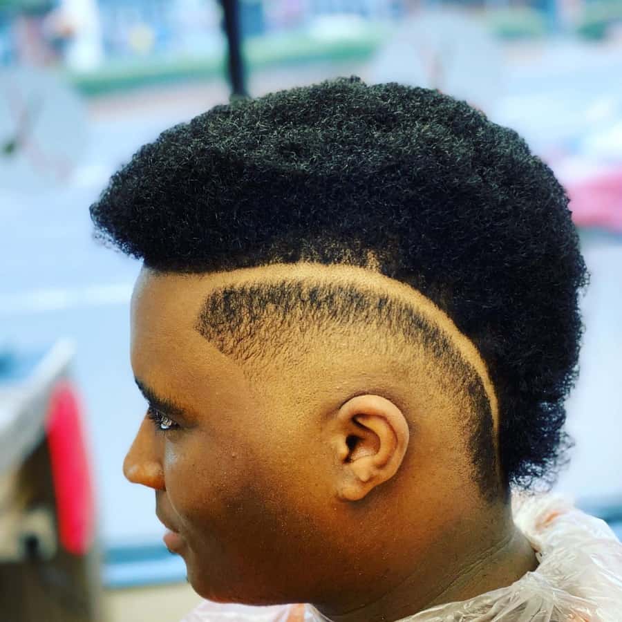 frohawk haircut with part