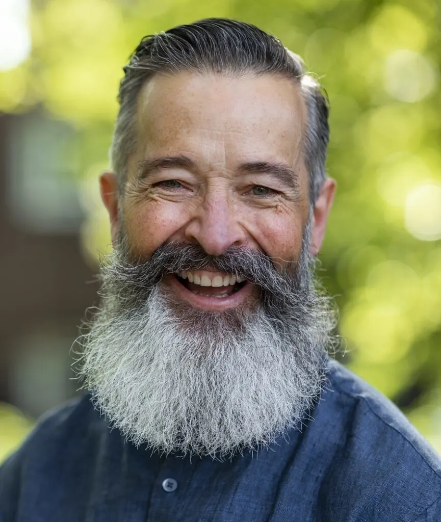 garibaldi beard style for older men
