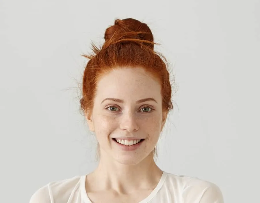 ginger hair bun