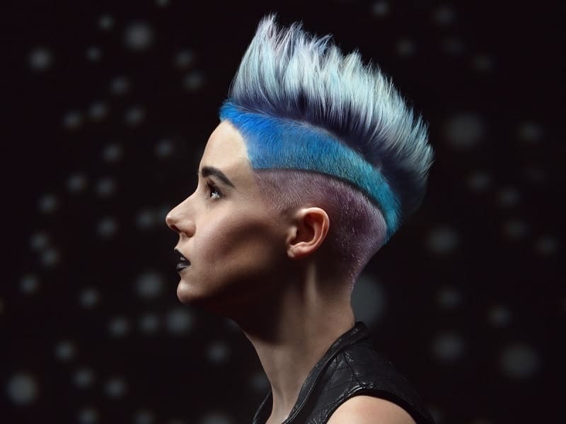 11 Bold Mohawk Hairstyles for Girls to Try – HairstyleCamp