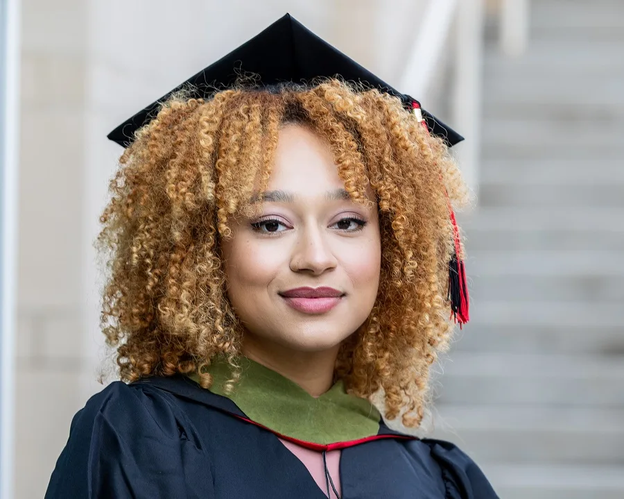 graduation hairstyle for curly hair