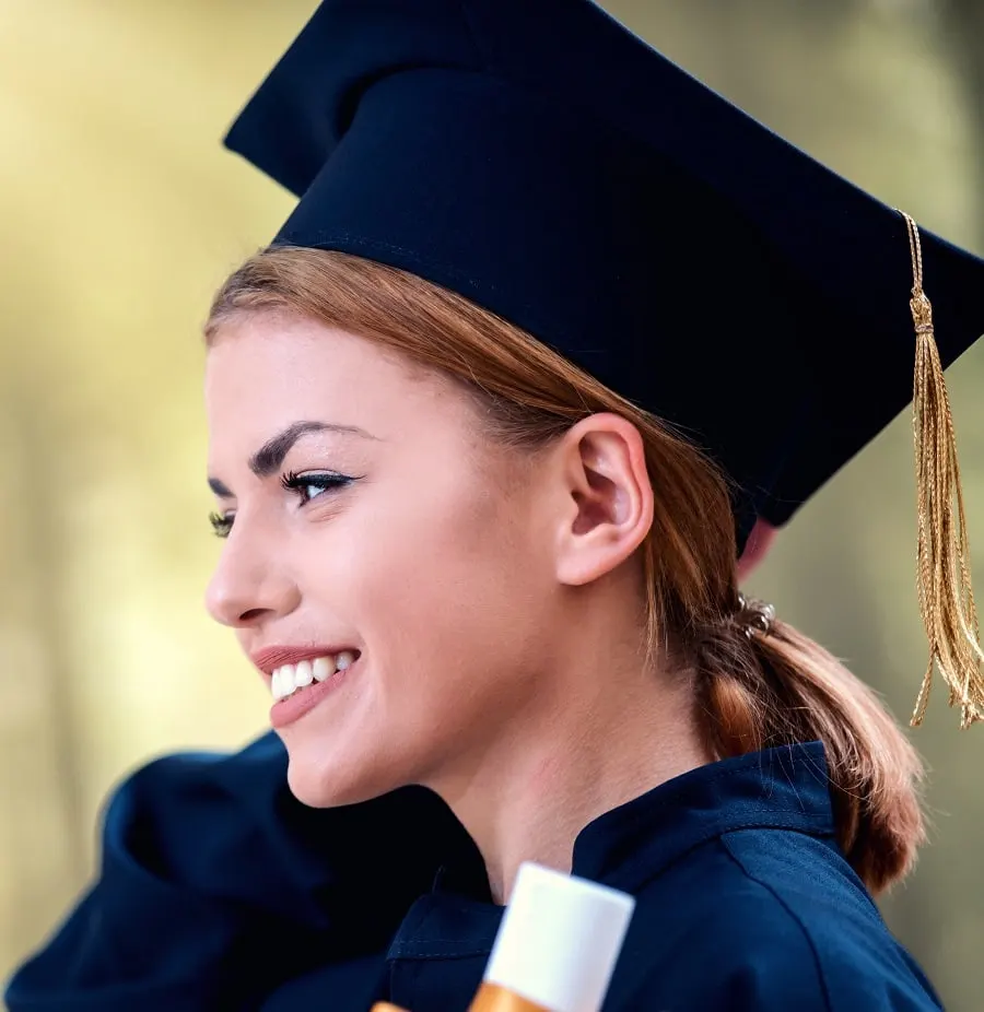 graduation hairstyle with short ponytail