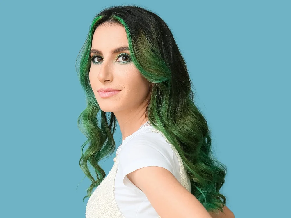 green hair color for neutral skin tone