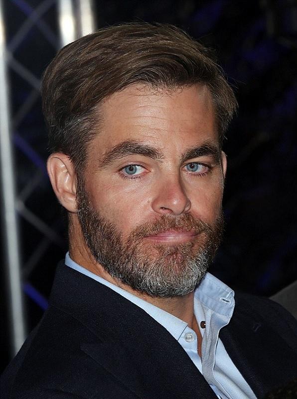 12 Elegant Grey Beard Styles That'll Set you Apart [2020]