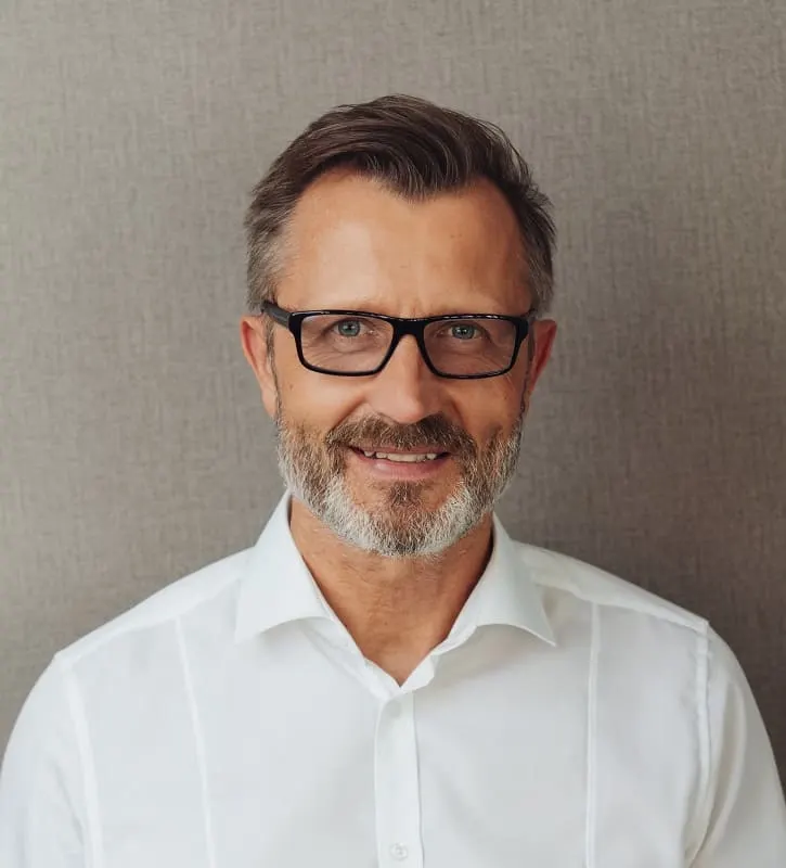 grey beard for men with glasses