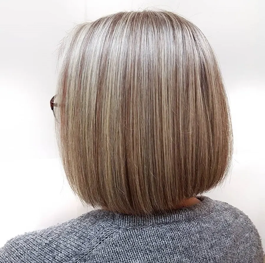 gray bob with blonde highlgihts and brown lowlights