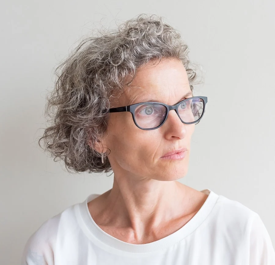 grey curly hair for oval faces