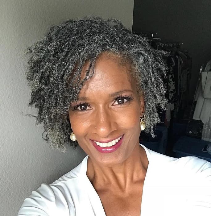 Long Gray Hair Is Gorgeous at Any Age - 50 Photos that Prove It!