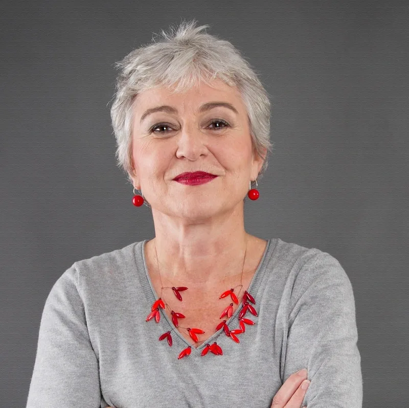 grey haircut for older women with round faces