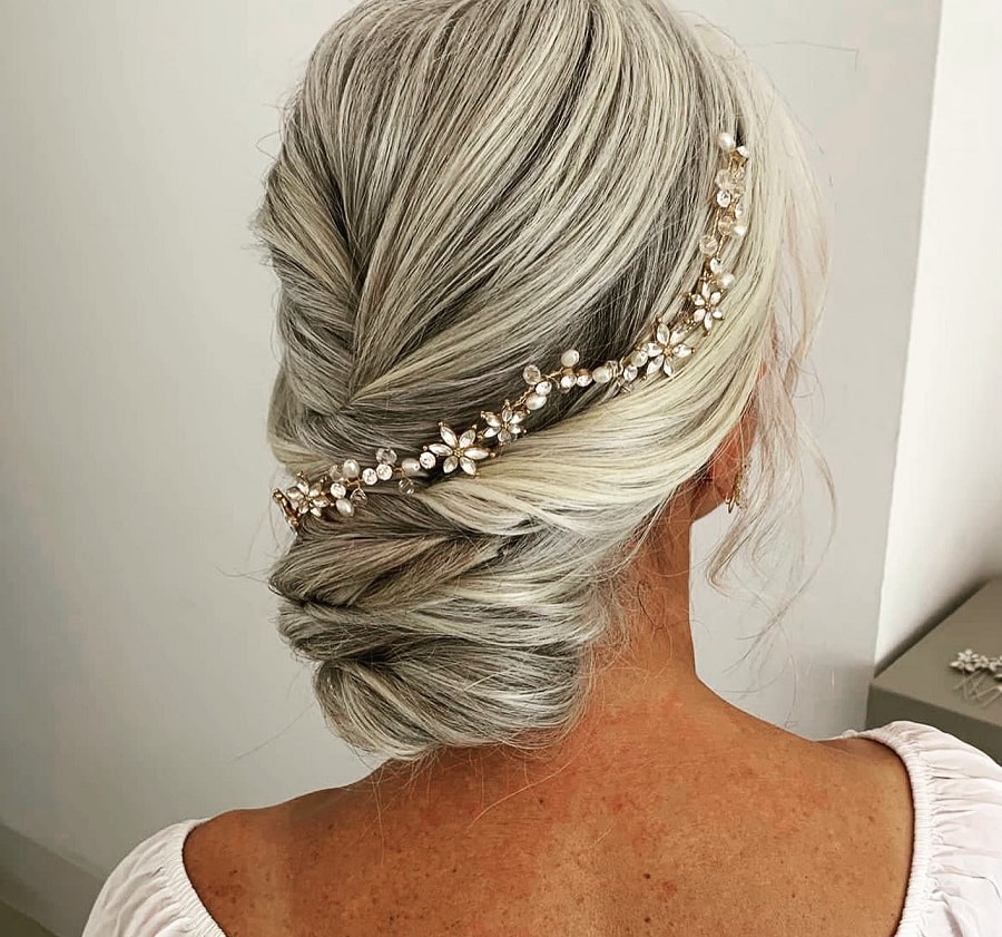 grey hairstyle for wedding