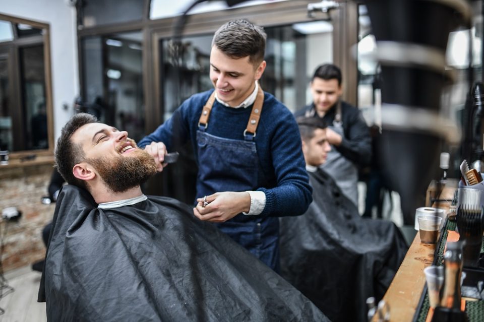 Barber Vs. Hairstylist: What Are the Differences? – HairstyleCamp