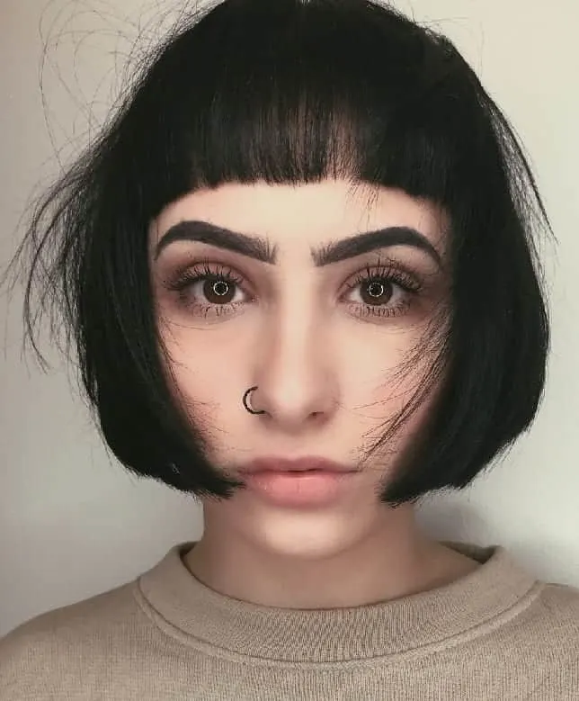 bob with bangs for women with oblong face