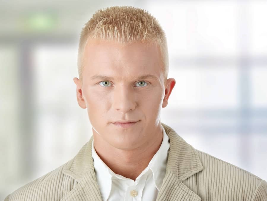 blonde hairstyle for balding men