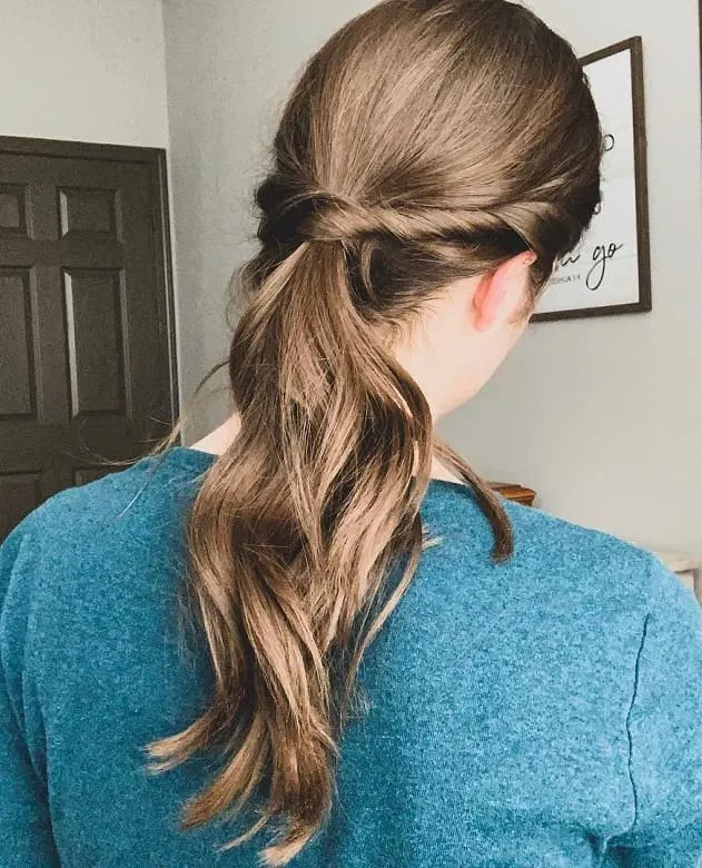 twisted ponytail for long face