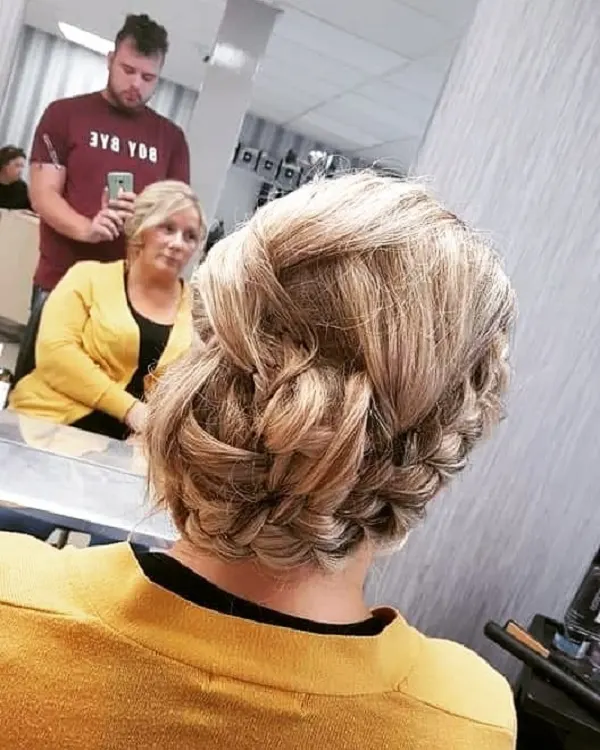 hairstyle for mother of the groom