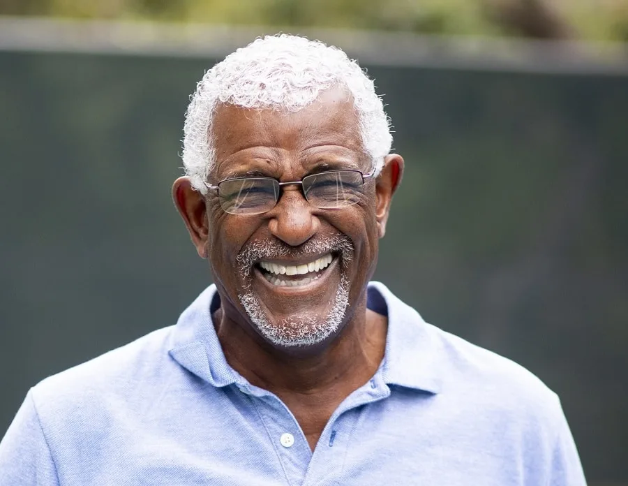 hairstyle for old black men with glasses
