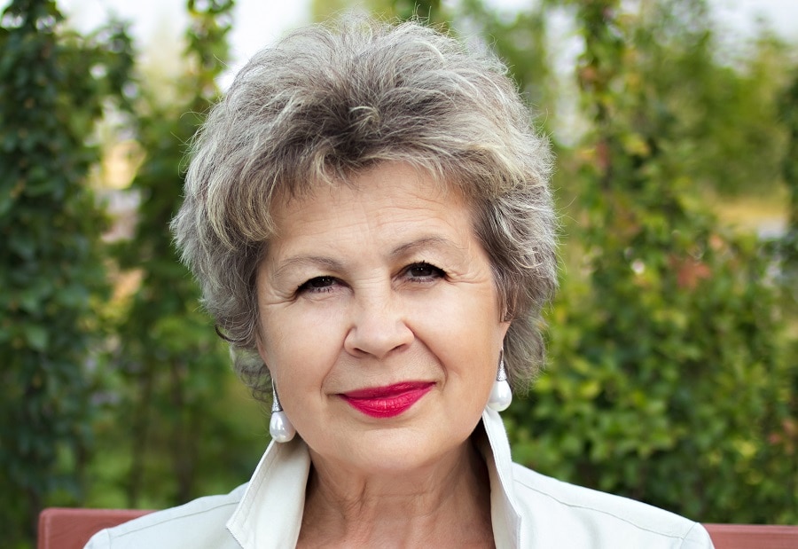 hairstyle for thick haired women over 60 with oval face