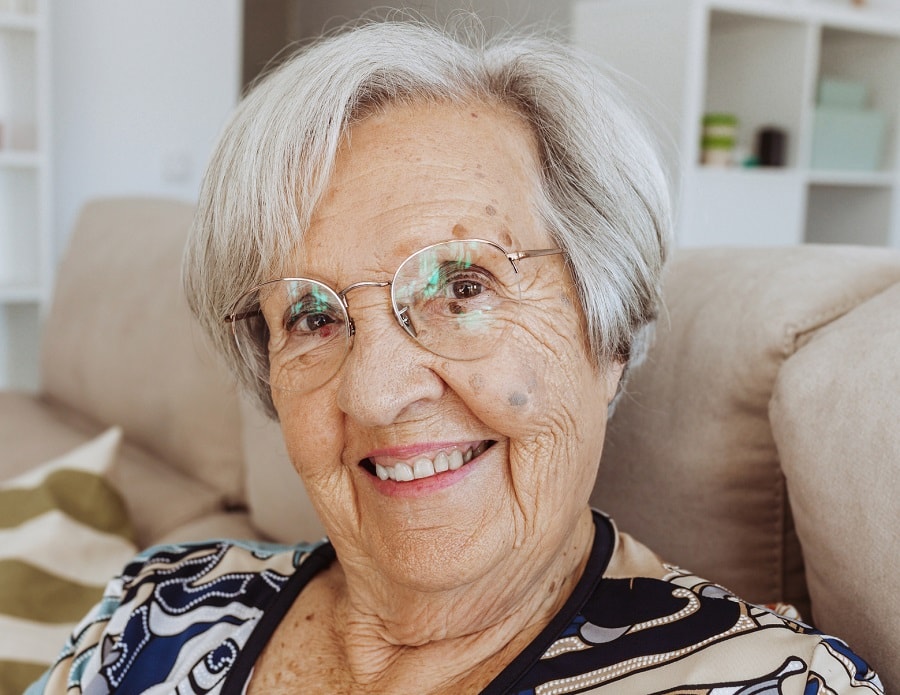 hairstyle for women over 80 with glasses