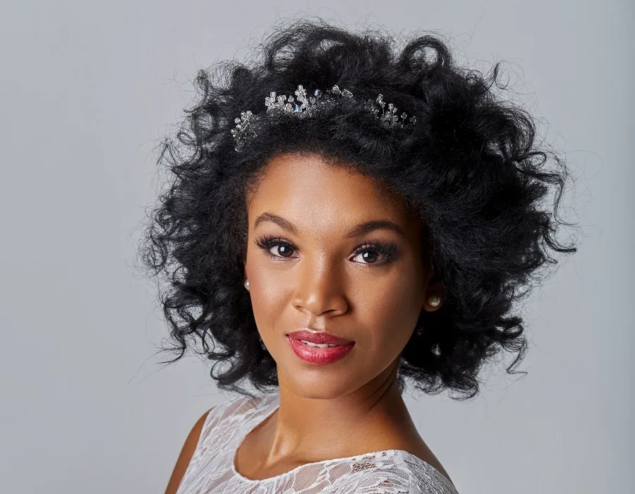 25 Stunning Natural Hairstyles to Create at Home: Quick and Simple Ideas |  IPSY