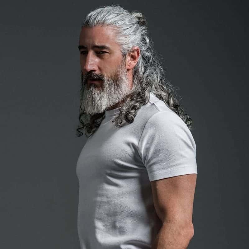 Haare männer graue Durchschnittliches Alter