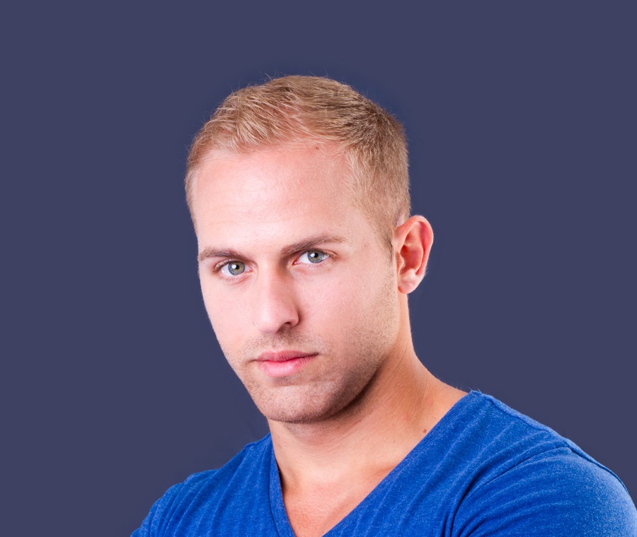 blonde haircut for man with balding crown
