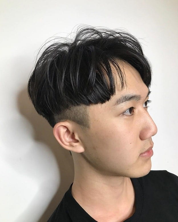 mushroom haircut for men with round face