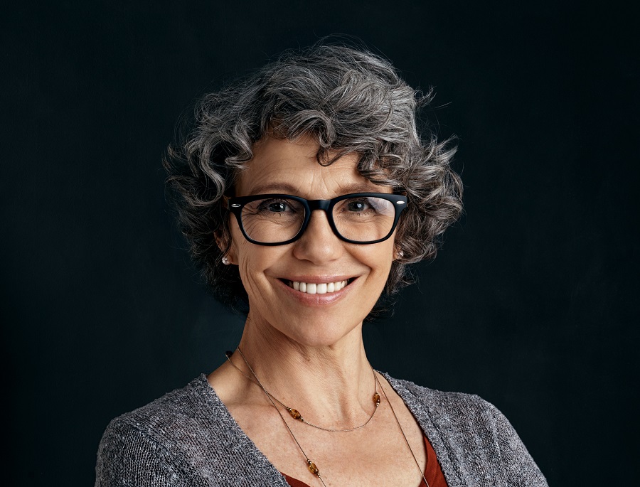 short grey hair for older women with glasses