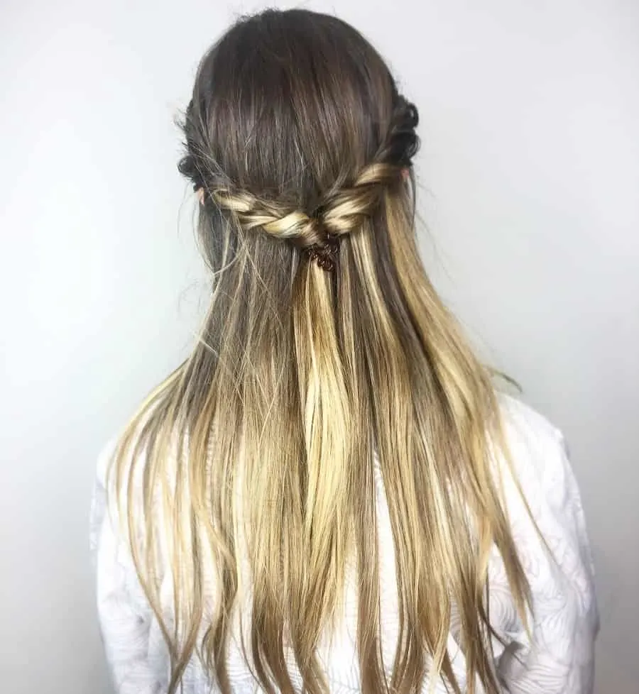 half up cowgirl hairstyle