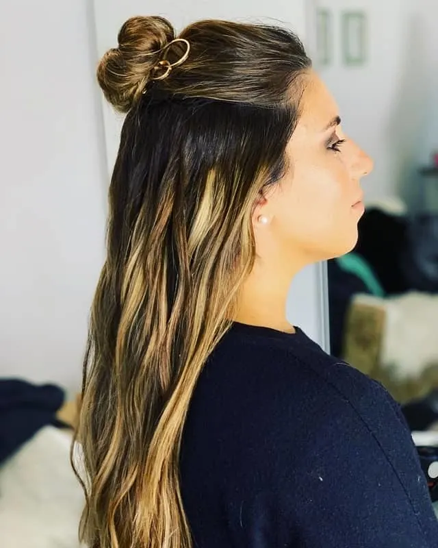 half up hairstyle for interview