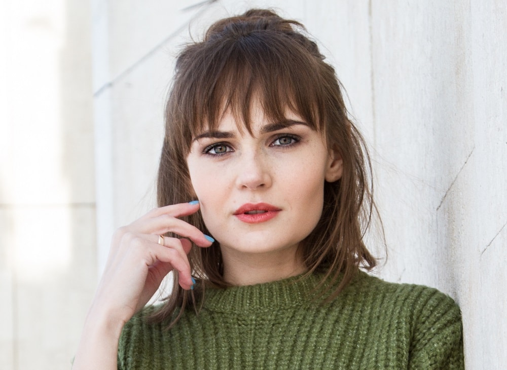 Semi-layered lob with uneven bangs