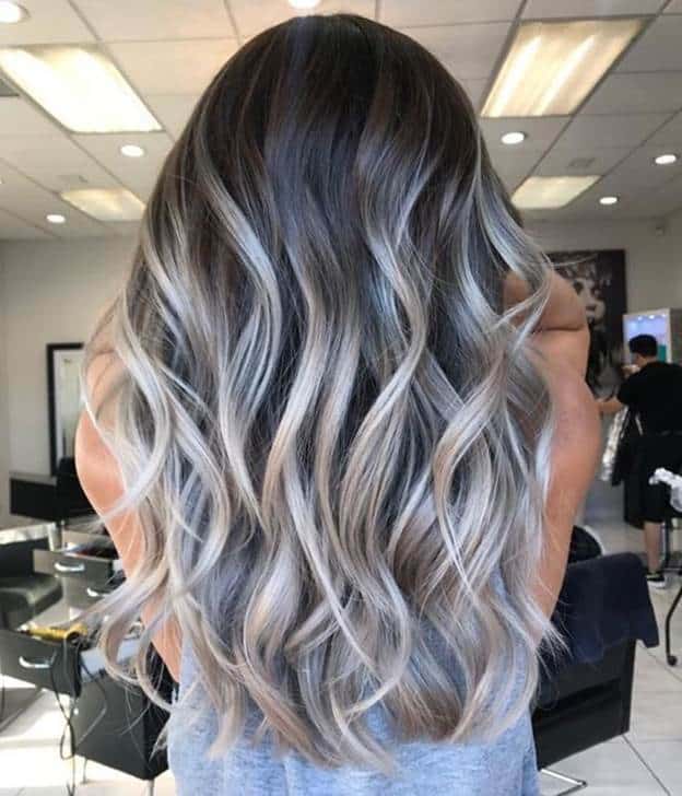 12 Fashionable Highlights Ideas for Long Hair to Flaunt