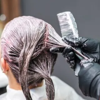 how long to leave hair dye on grey hair