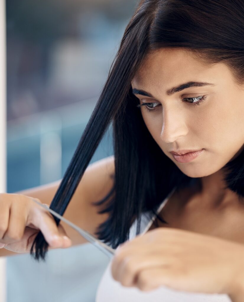How to cut the bottom layer of medium-length hair