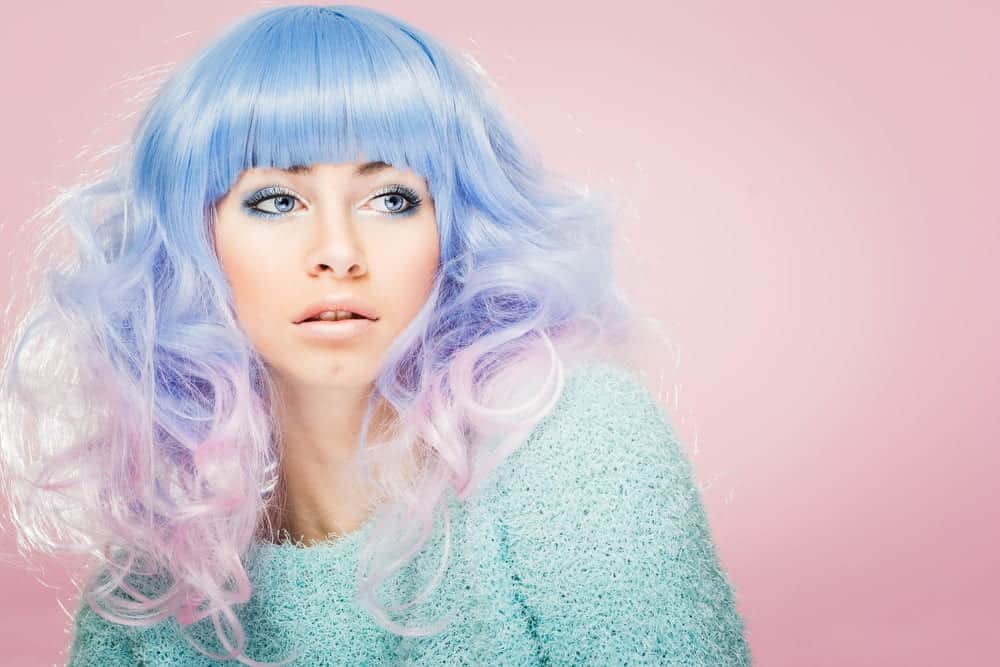 blue hair colour lipstick