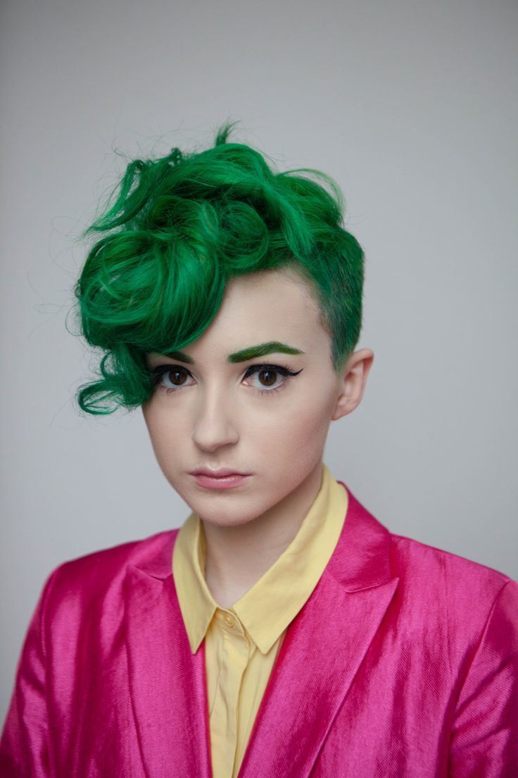 short green hairstyles