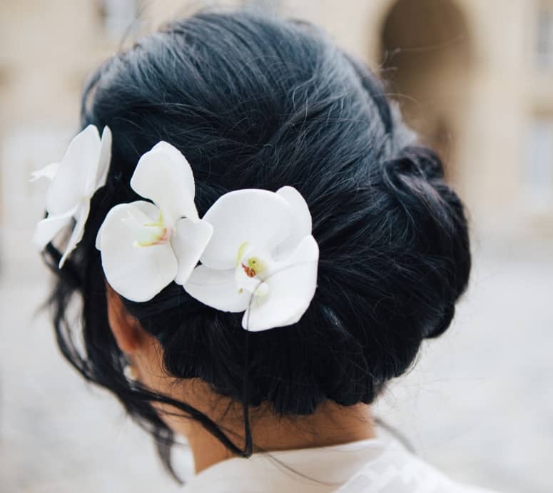 japanese hairstyle with flower