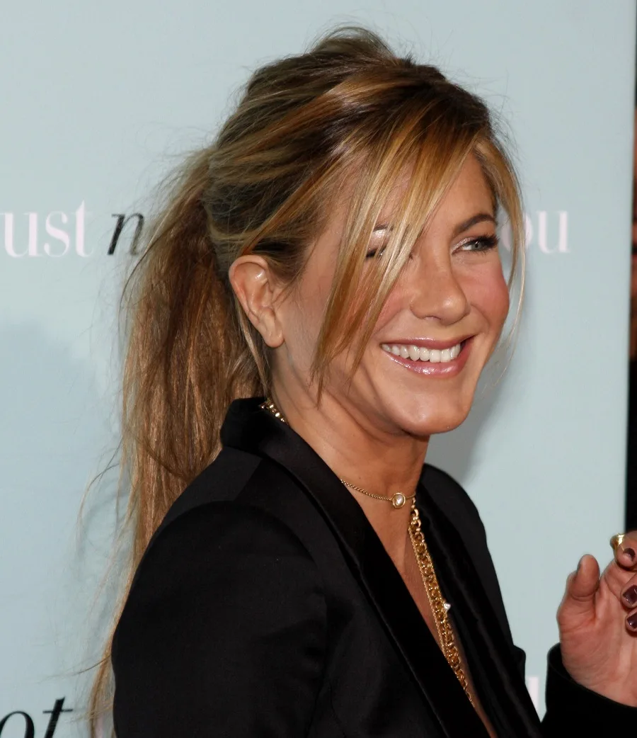 Jennifer Aniston with loose ponytail