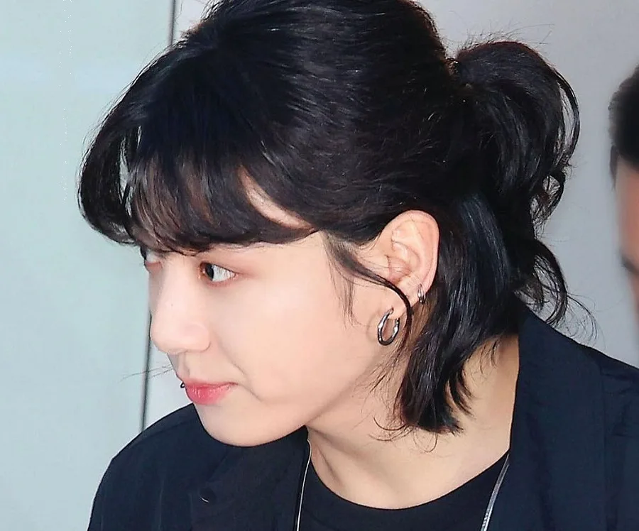 jeon jungkook half ponytail