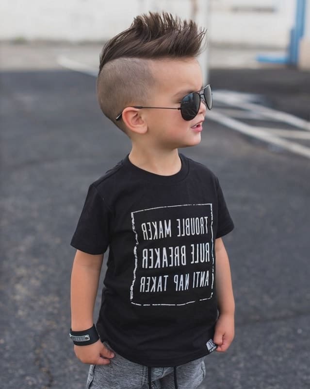 Mohawk Vcut Hair Style Boy / This textured mohawk hairstyle is combed