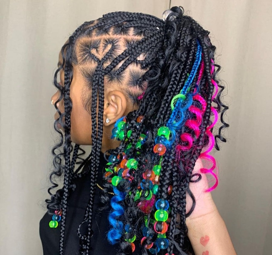 knotless braids with beads and heart design