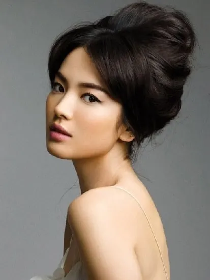 korean bun hairstyle for women