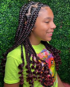 10 Super-Chic Large Knotless Braids For 2023 – HairstyleCamp