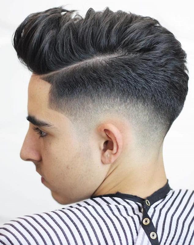 men's layered hair with hard part 