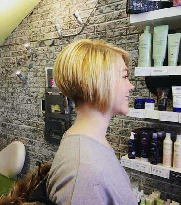 layered inverted bob haircut for women