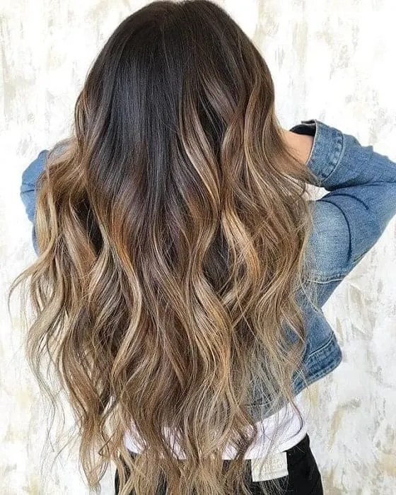 Long Layered Wavy Hair for Women